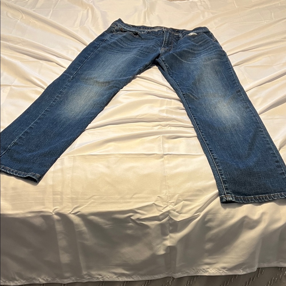 Lucky Brand Relaxed Fit Blue Jeans